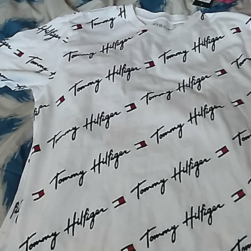 Tommy Hilfiger short sleeve shirt